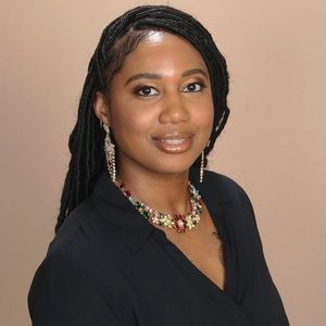 Meet your Posher, Geraldine